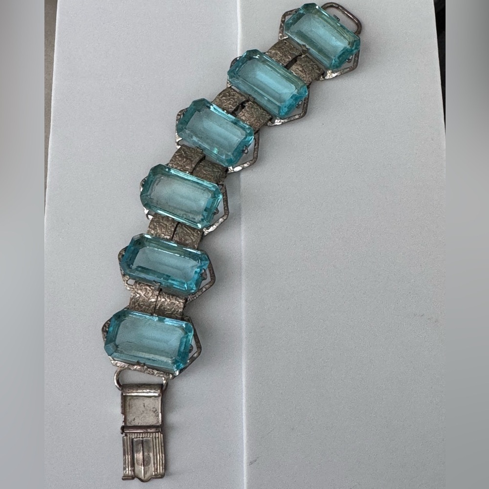 Vintage statement link bracelet rectangular light blue glass unsigned Judy Lee